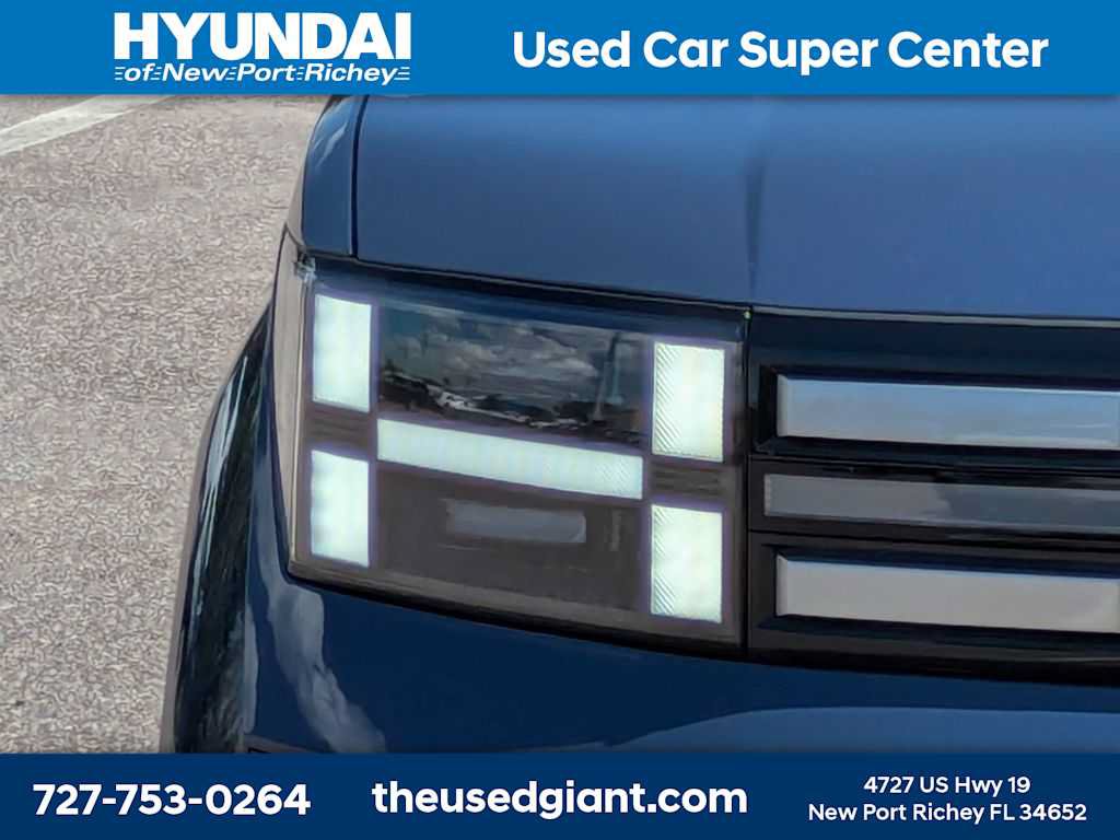 Used 2026 Hyundai Santa Fe SEL w/ Tow & Go Package FWD image 8