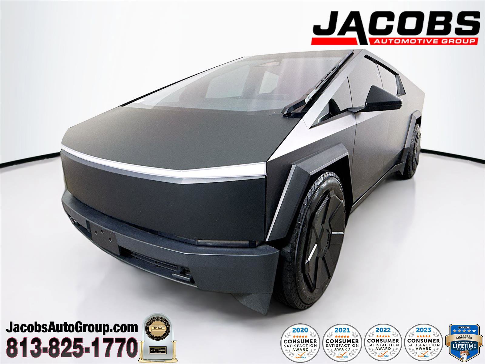 Used 2024 Tesla Cybertruck AWD Crew Cab image 1