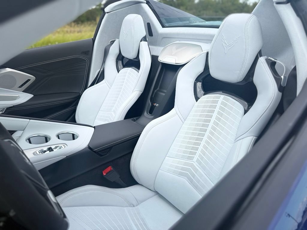 New 2027 Chevrolet Corvette Z06 RWD image 13