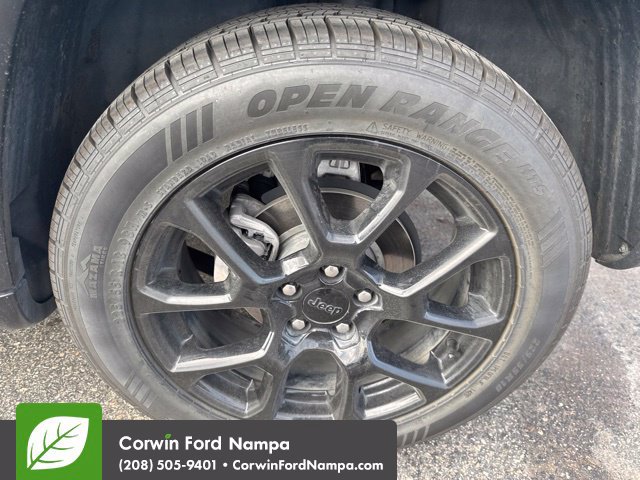 Used 2023 Jeep Compass Latitude w/ Convenience Group AWD/4WD image 12