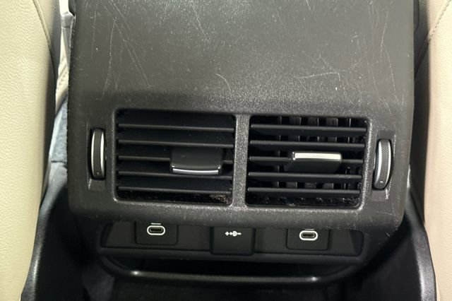 Used 2023 Land Rover Discovery Sport S image 14