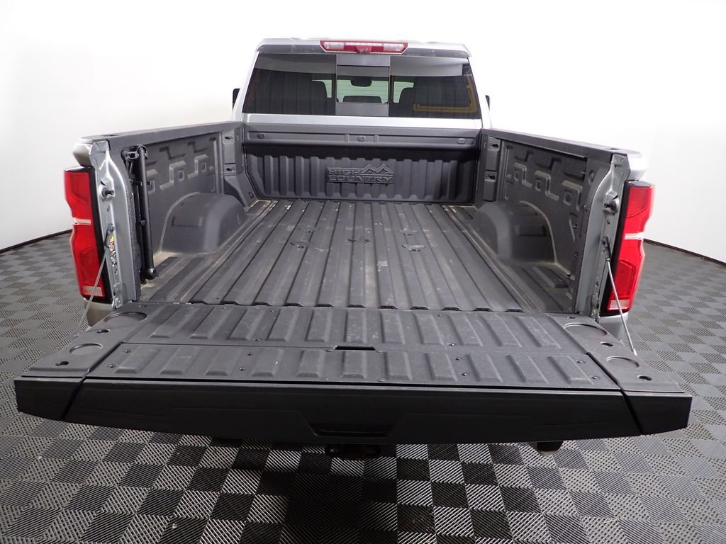 Used 2024 Chevrolet Silverado 3500 High Country w/ High Country Premium Package AWD/4WD image 19