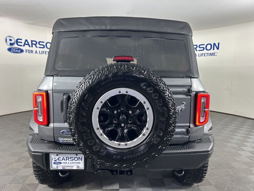 Used 2022 Ford Bronco Badlands image 8