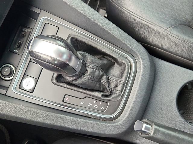 Used 2017 Volkswagen Jetta SE image 15