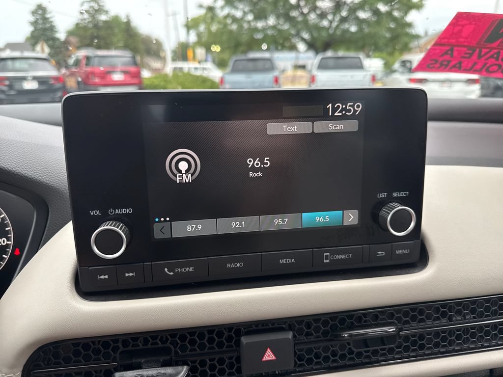 Certified 2025 Honda HR-V LX image 32