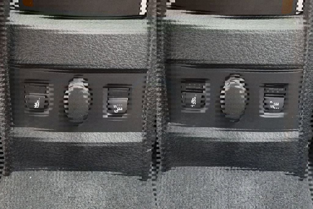 Used 2016 BMW 328i xDrive Sedan image 12