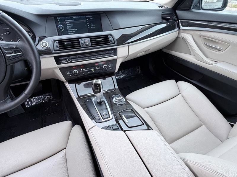 Used 2011 BMW 535i Sedan RWD image 13