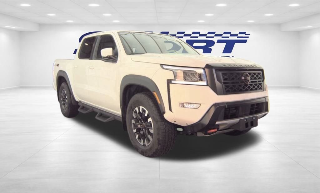 Used 2024 Nissan Frontier PRO-4X w/ Pro Convenience Package image 3