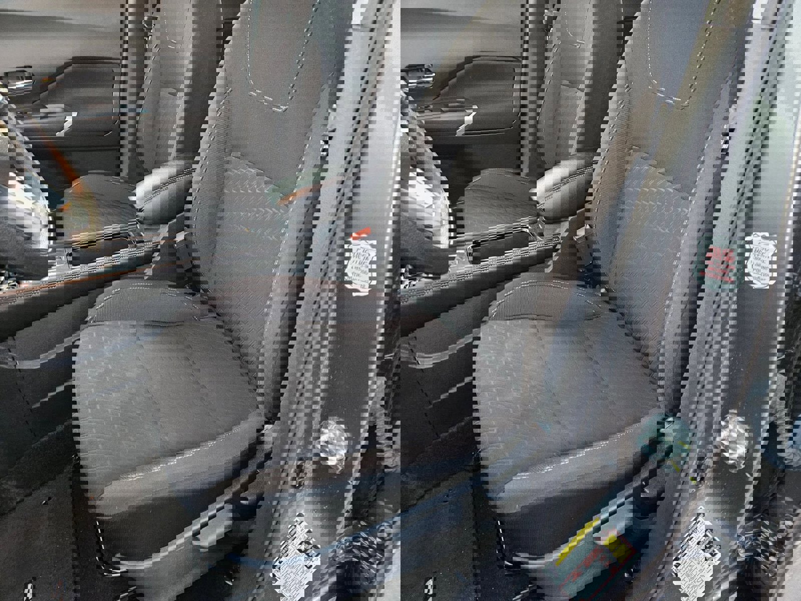 Used 2024 Nissan Kicks SV image 22