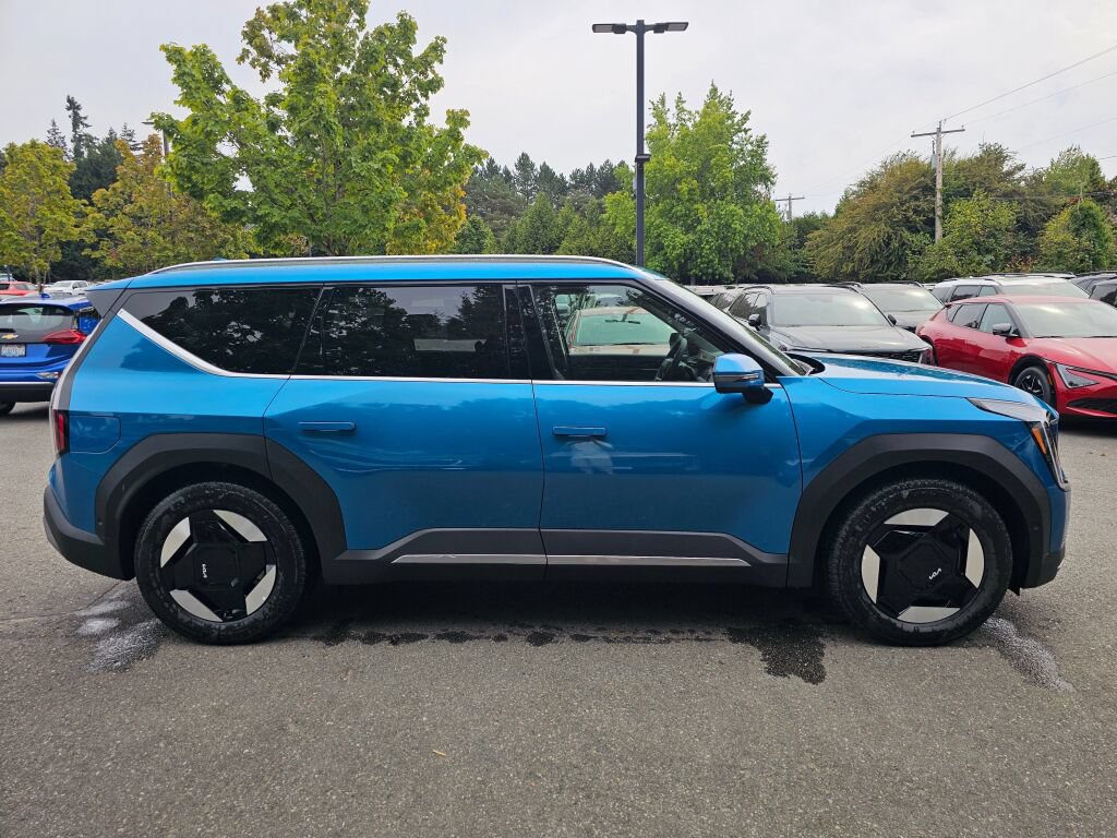 New 2026 Kia EV9 Wind AWD/4WD image 4
