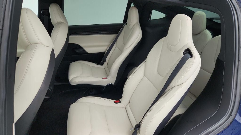 Used 2022 Tesla Model X Plaid AWD/4WD image 27