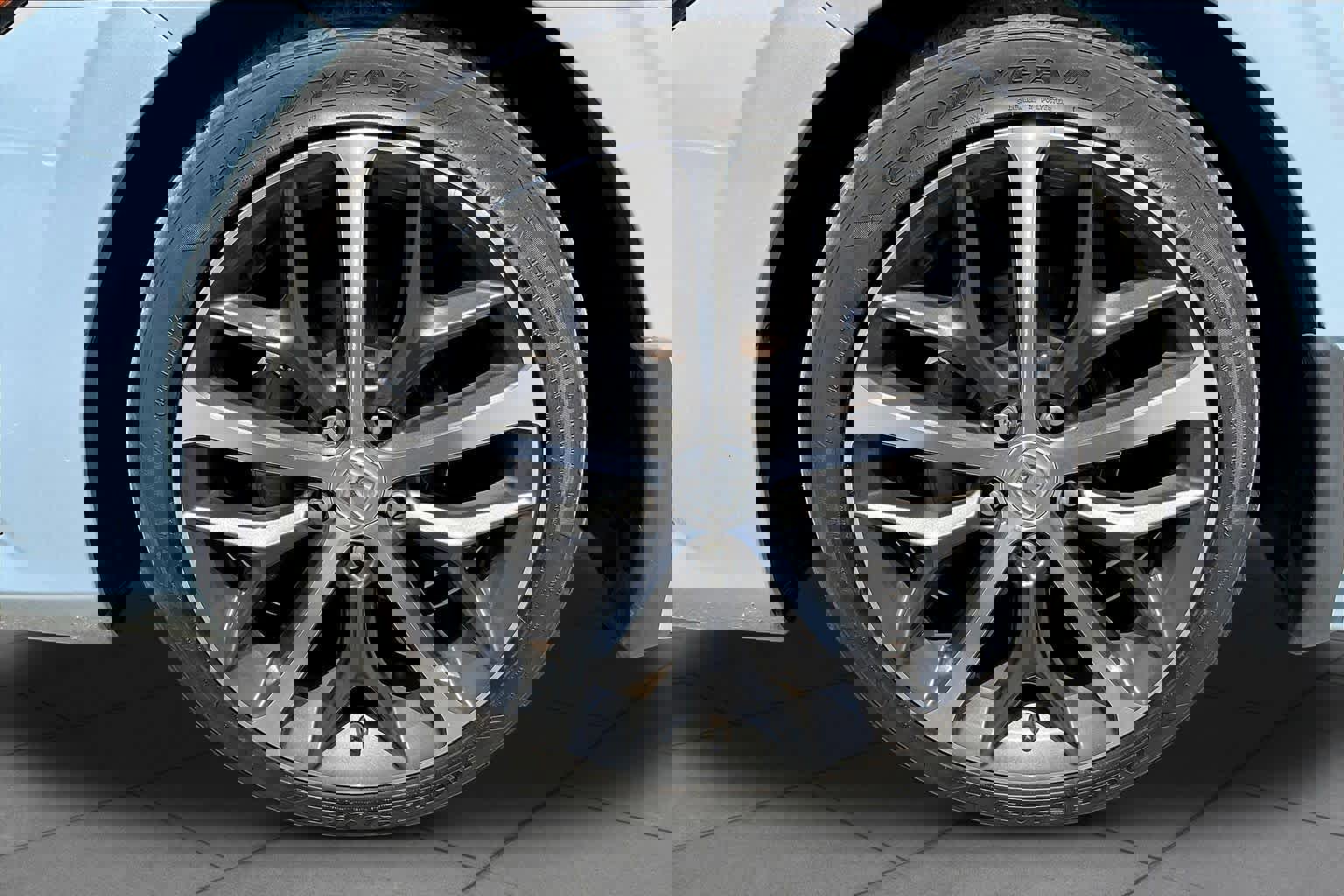 Used 2022 Honda Civic Touring image 11