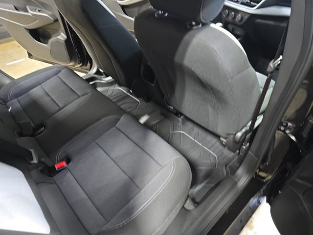 New 2026 Chevrolet Trax LS image 12