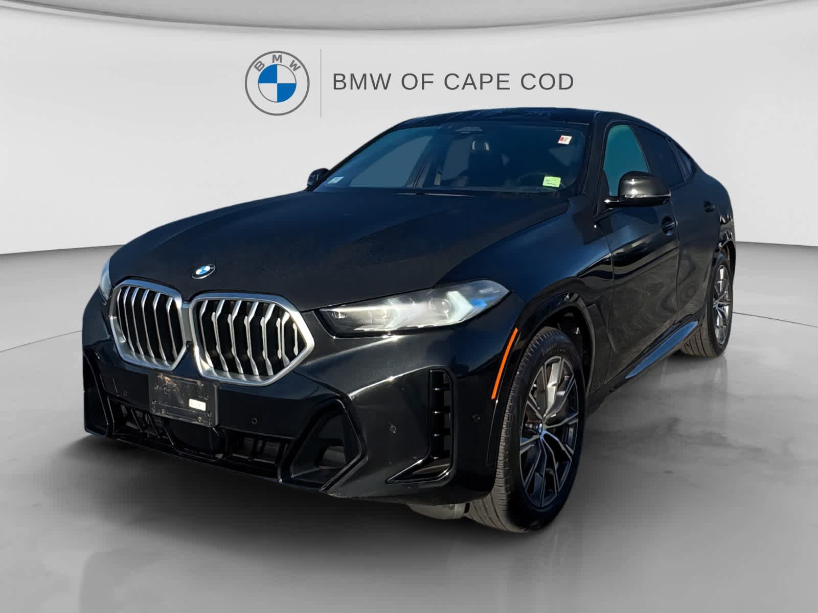 Used 2024 BMW X6 xDrive40i w/ Premium Package AWD/4WD image 3