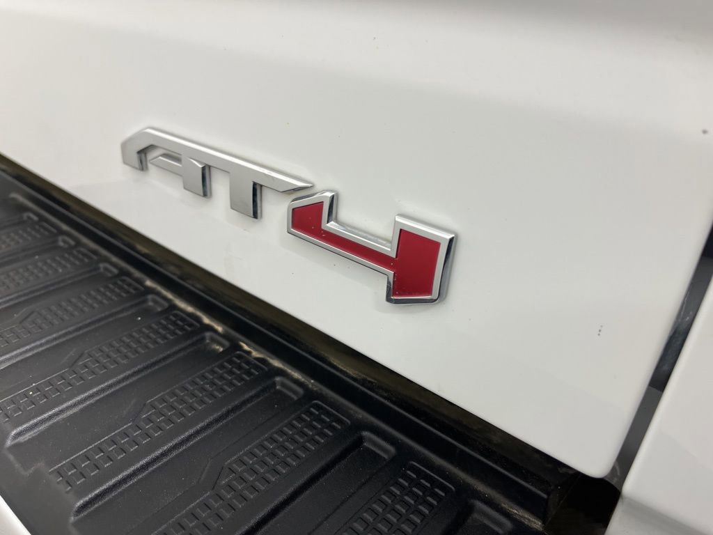 Used 2022 GMC Sierra 1500 AT4 w/ AT4 Premium Package image 13
