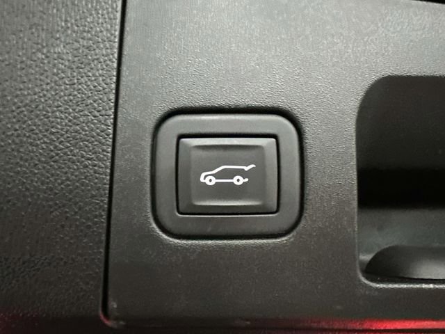 Certified 2025 Cadillac XT4 Premium Luxury w/ Cold Weather Package image 27