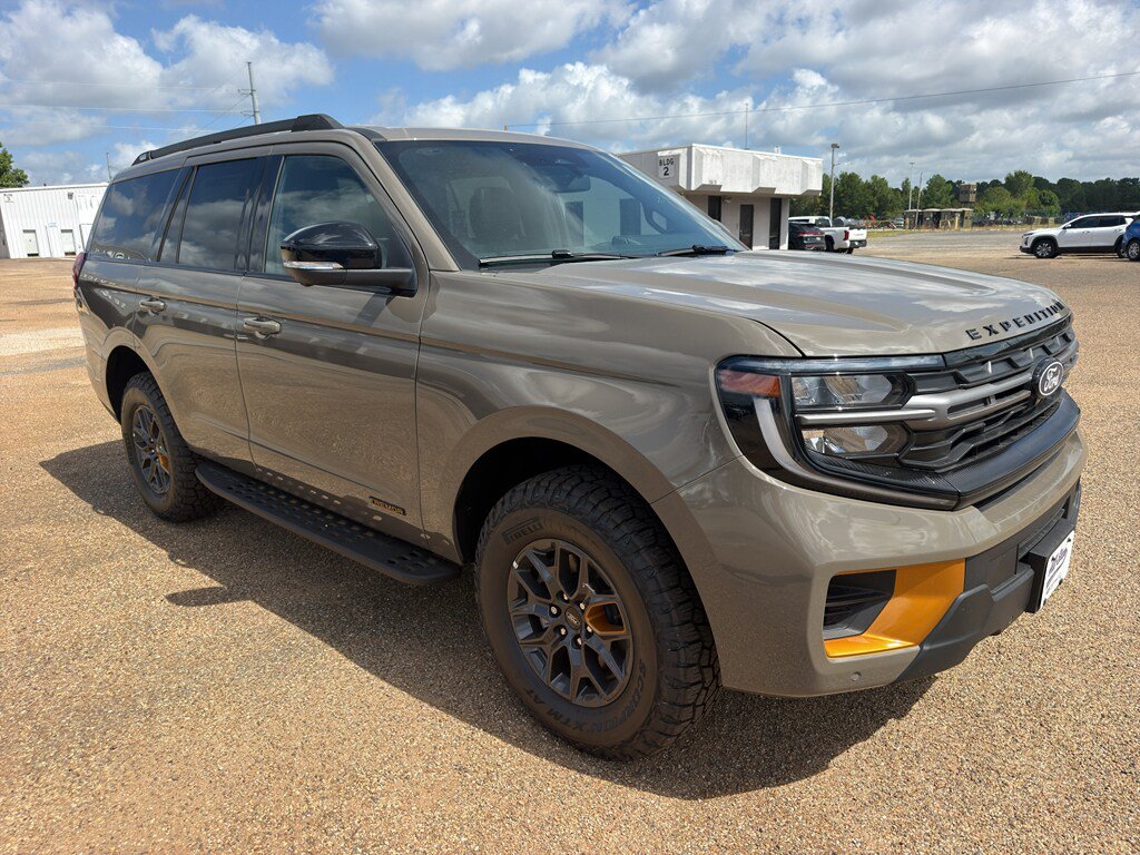 New 2027 Ford Expedition Tremor w/ Driver's Package AWD/4WD image 7