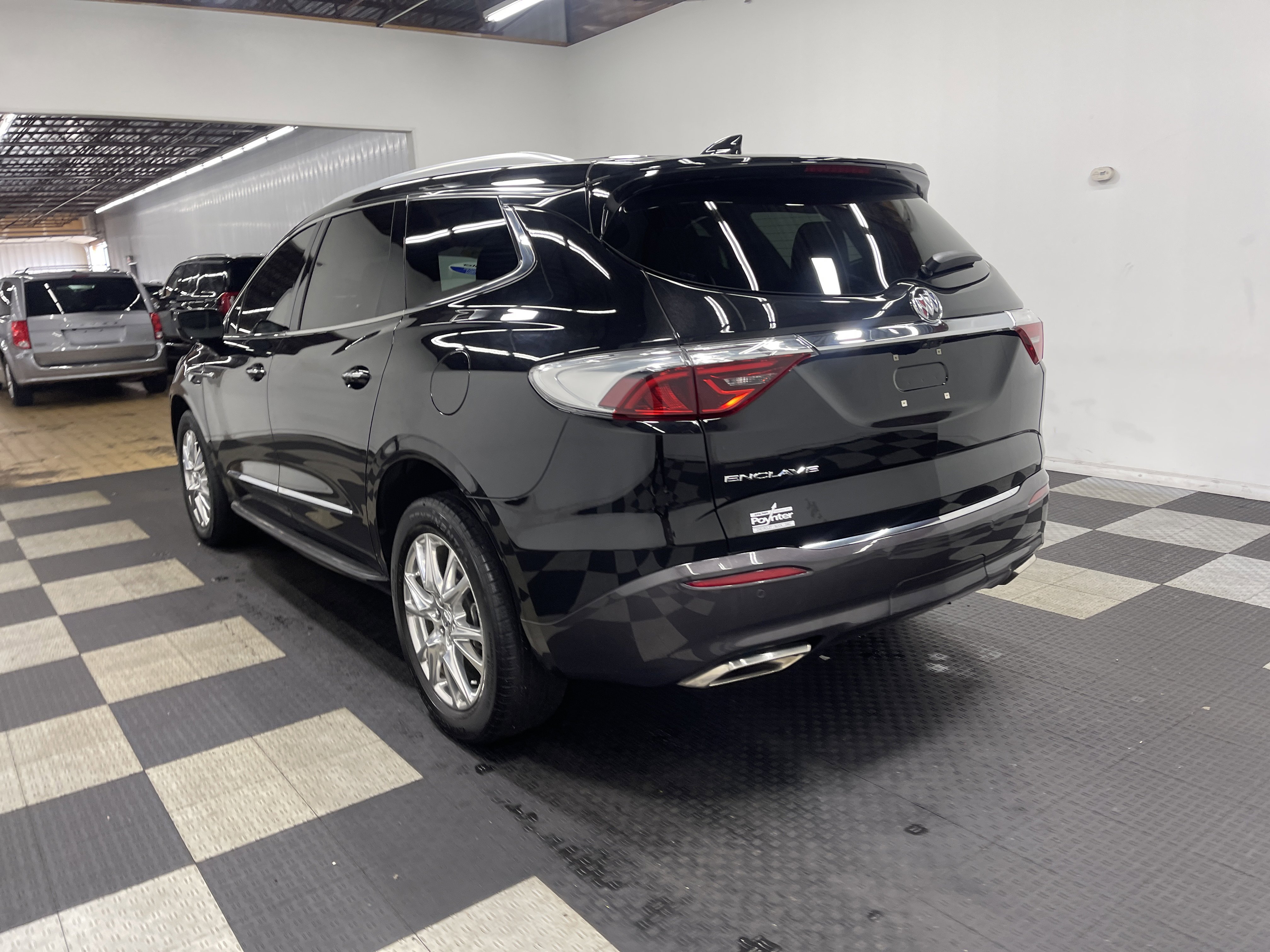 Used 2024 Buick Enclave Essence w/ Experience Buick Package image 2