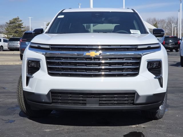 New 2026 Chevrolet Traverse LT w/ Driver Confidence Package FWD image 12