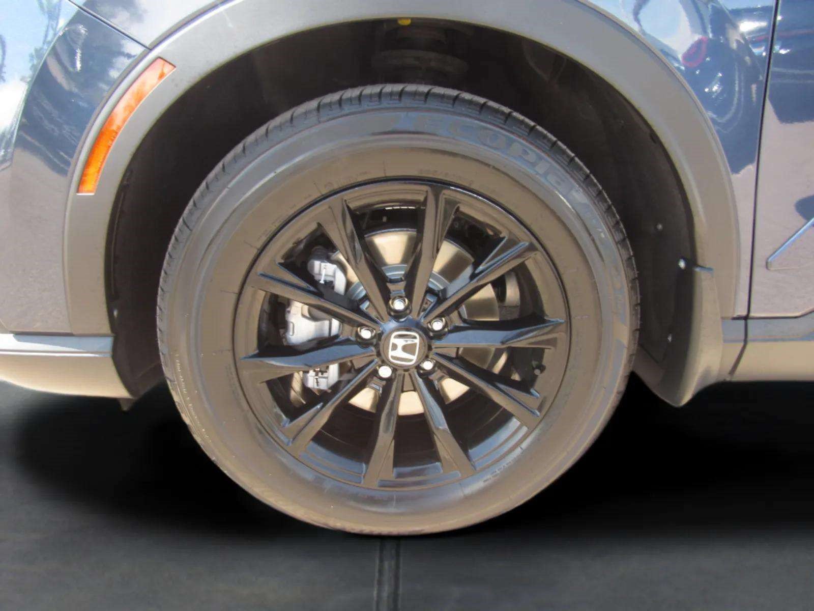 Certified 2024 Honda CR-V Sport-L image 4