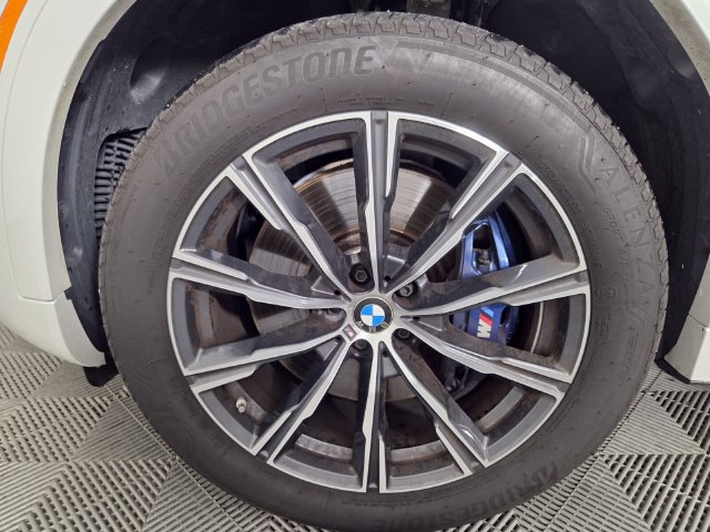 Used 2026 BMW X6 M60i AWD/4WD image 9