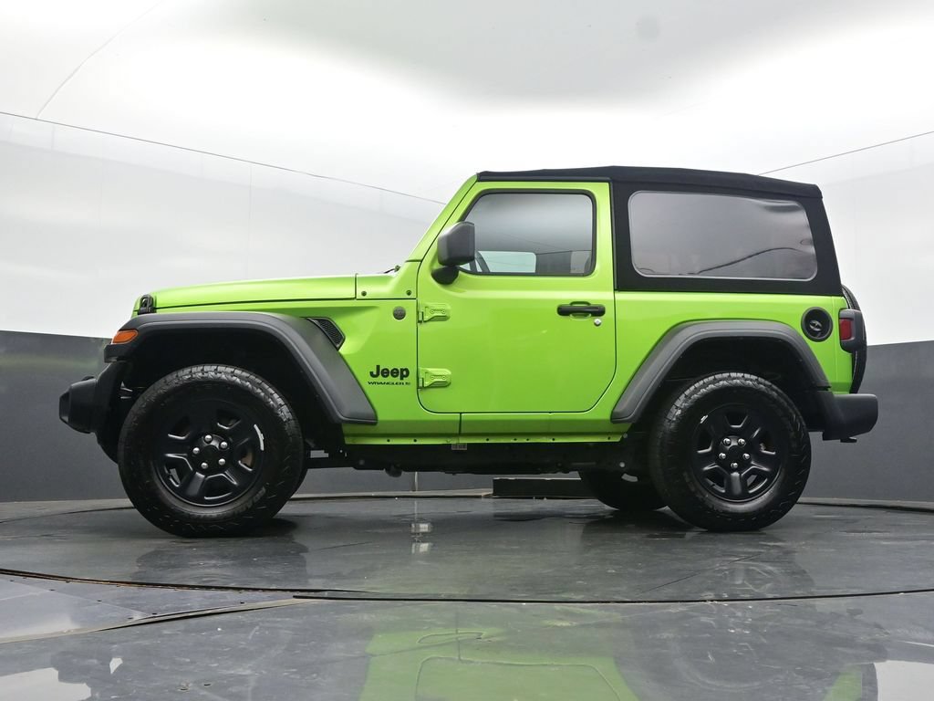 Used 2025 Jeep Wrangler Sport AWD/4WD image 44