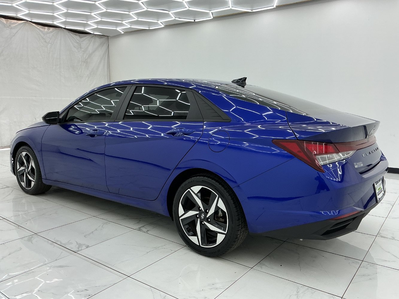 Used 2023 Hyundai Elantra SEL w/ Convenience Package FWD image 12