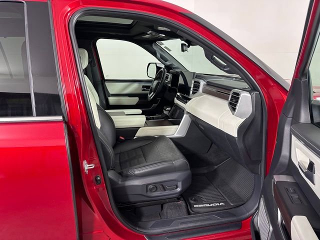 Used 2023 Toyota Sequoia Capstone AWD/4WD image 10