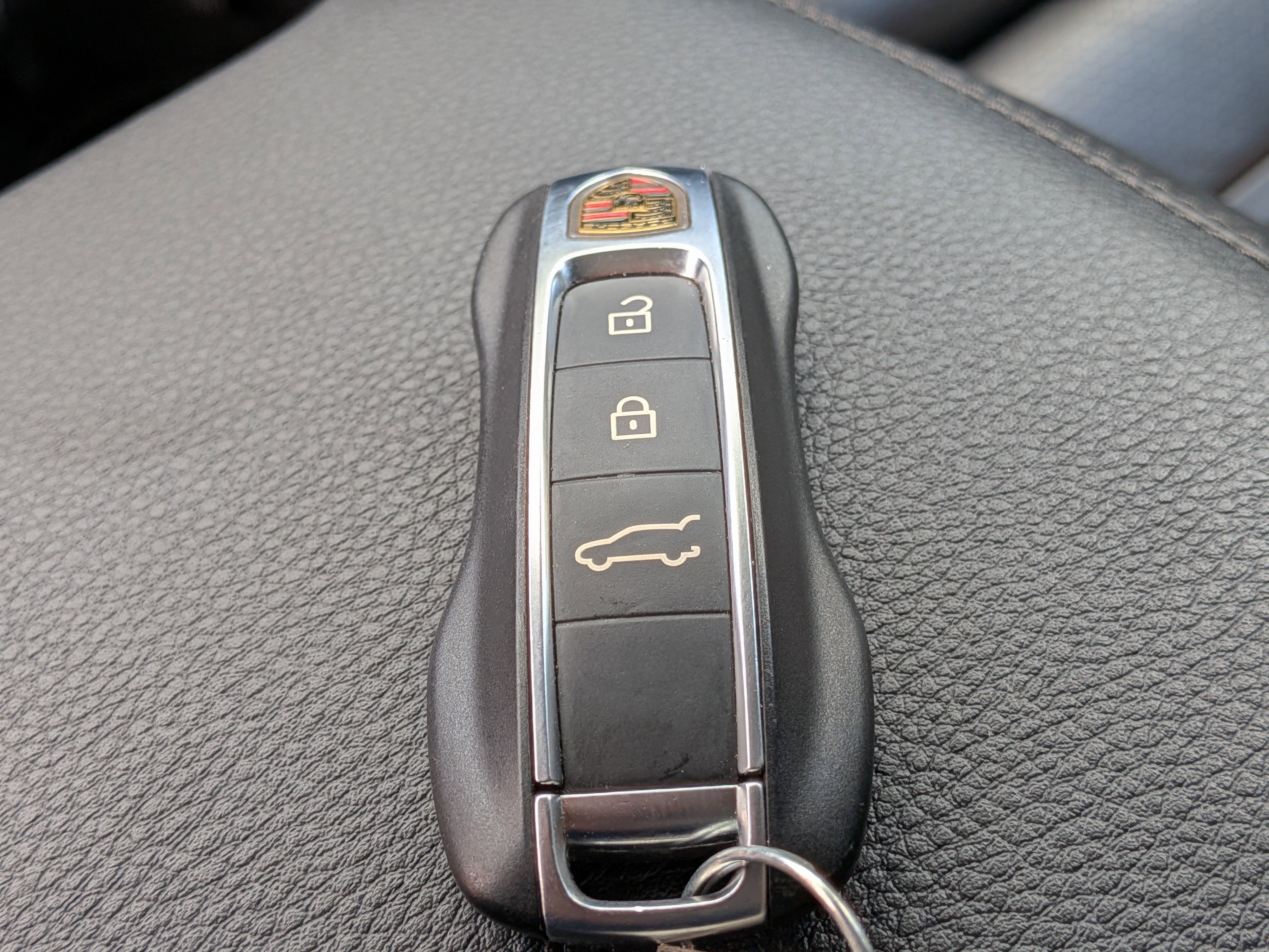 Used 2023 Porsche Cayenne AWD/4WD image 35