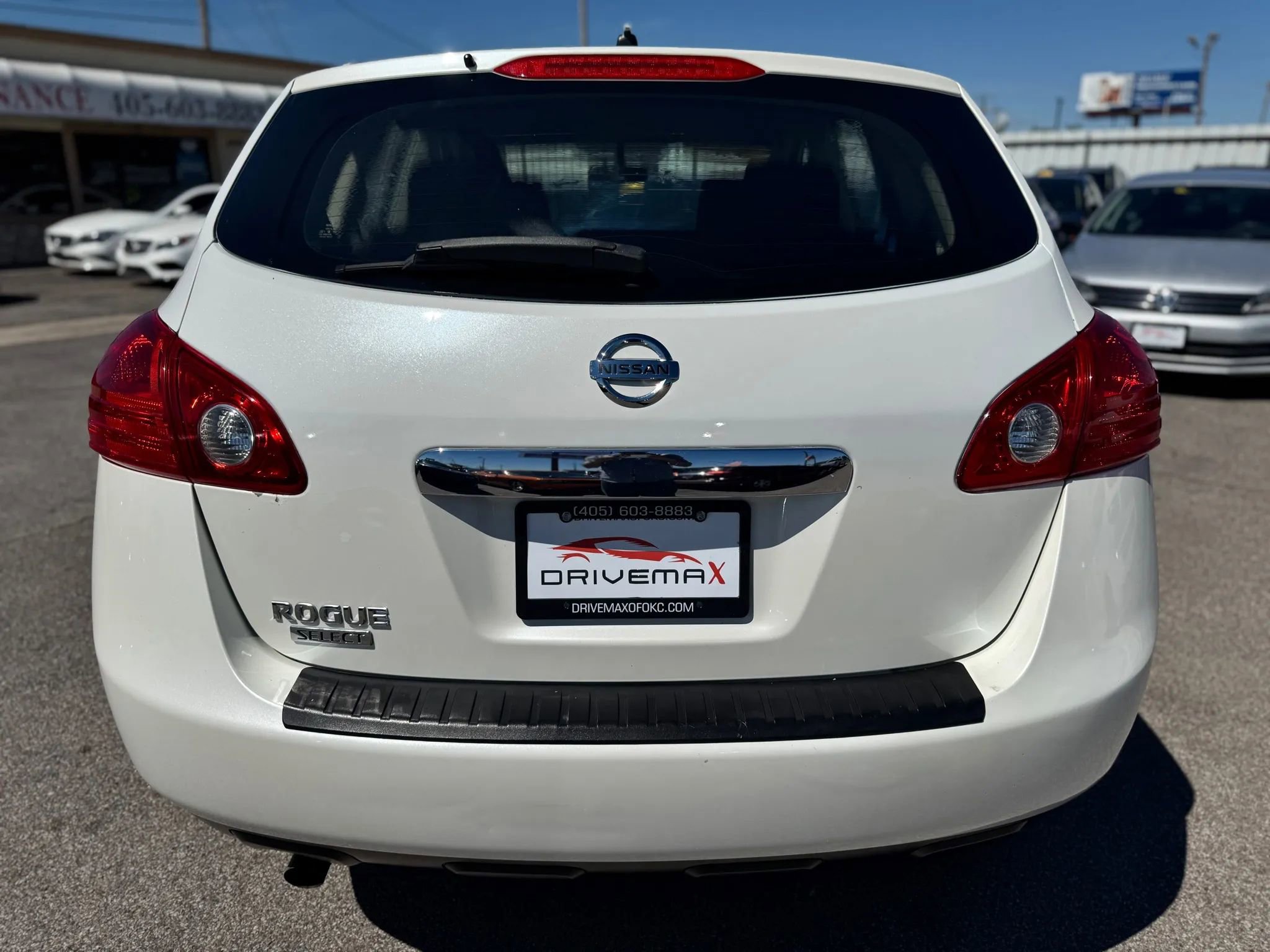 Used 2015 Nissan Rogue S image 4
