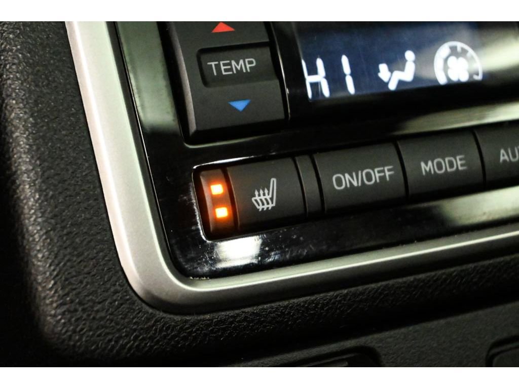 Used 2023 Subaru Ascent Touring AWD/4WD image 31