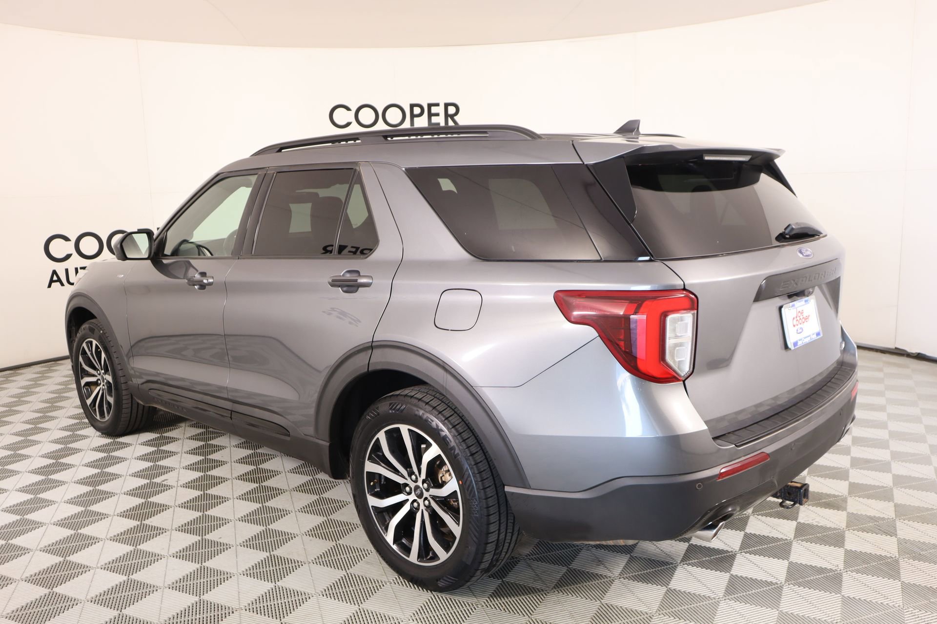 Used 2022 Ford Explorer ST-Line AWD/4WD image 24