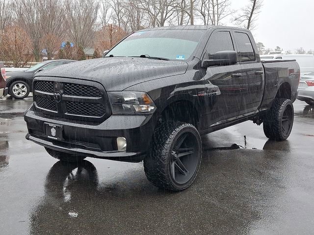 Used 2017 RAM 1500 Express w/ Black Ram 1500 Express Group AWD/4WD image 3