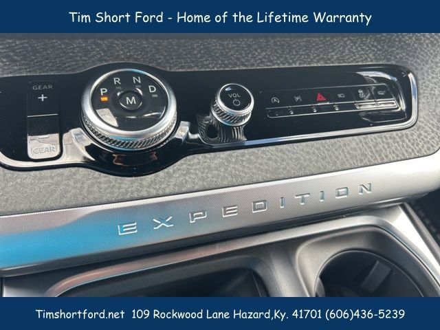 New 2025 Ford Expedition Tremor image 16