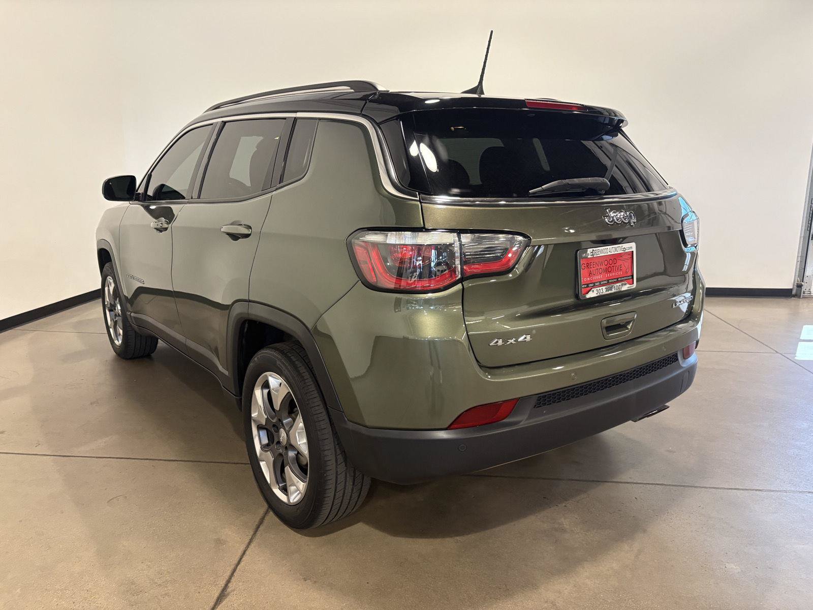 Used 2020 Jeep Compass Limited w/ Safety & Security Group AWD/4WD image 5