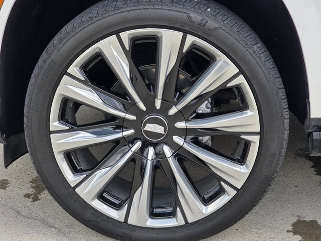 Used 2025 Cadillac Escalade ESV Premium Luxury Platinum w/ LPO, Floor Liner Package AWD/4WD image 11