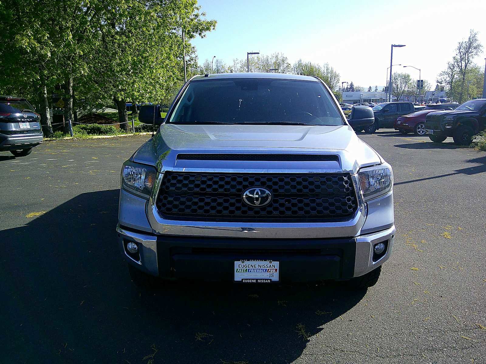 Used 2018 Toyota Tundra SR5 w/ SR5 Upgrade Package RWD image 8