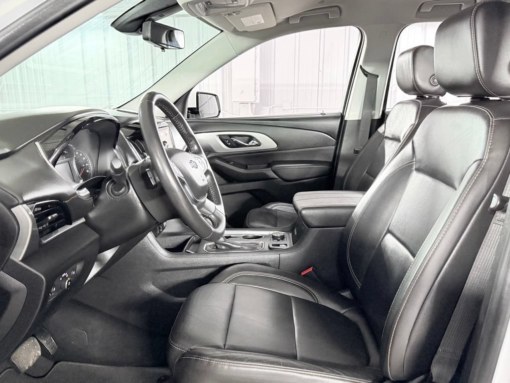 Used 2020 Chevrolet Traverse RS FWD image 15
