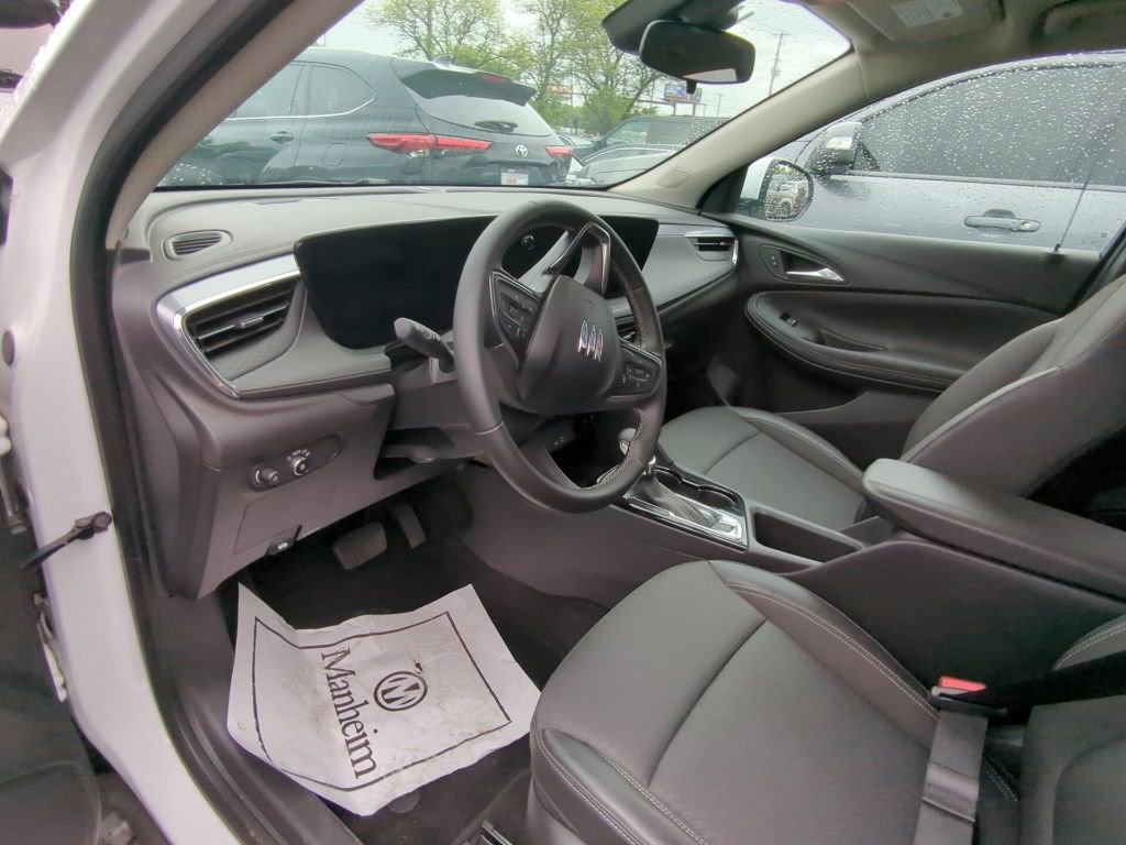 Used 2025 Buick Encore GX Preferred FWD image 7