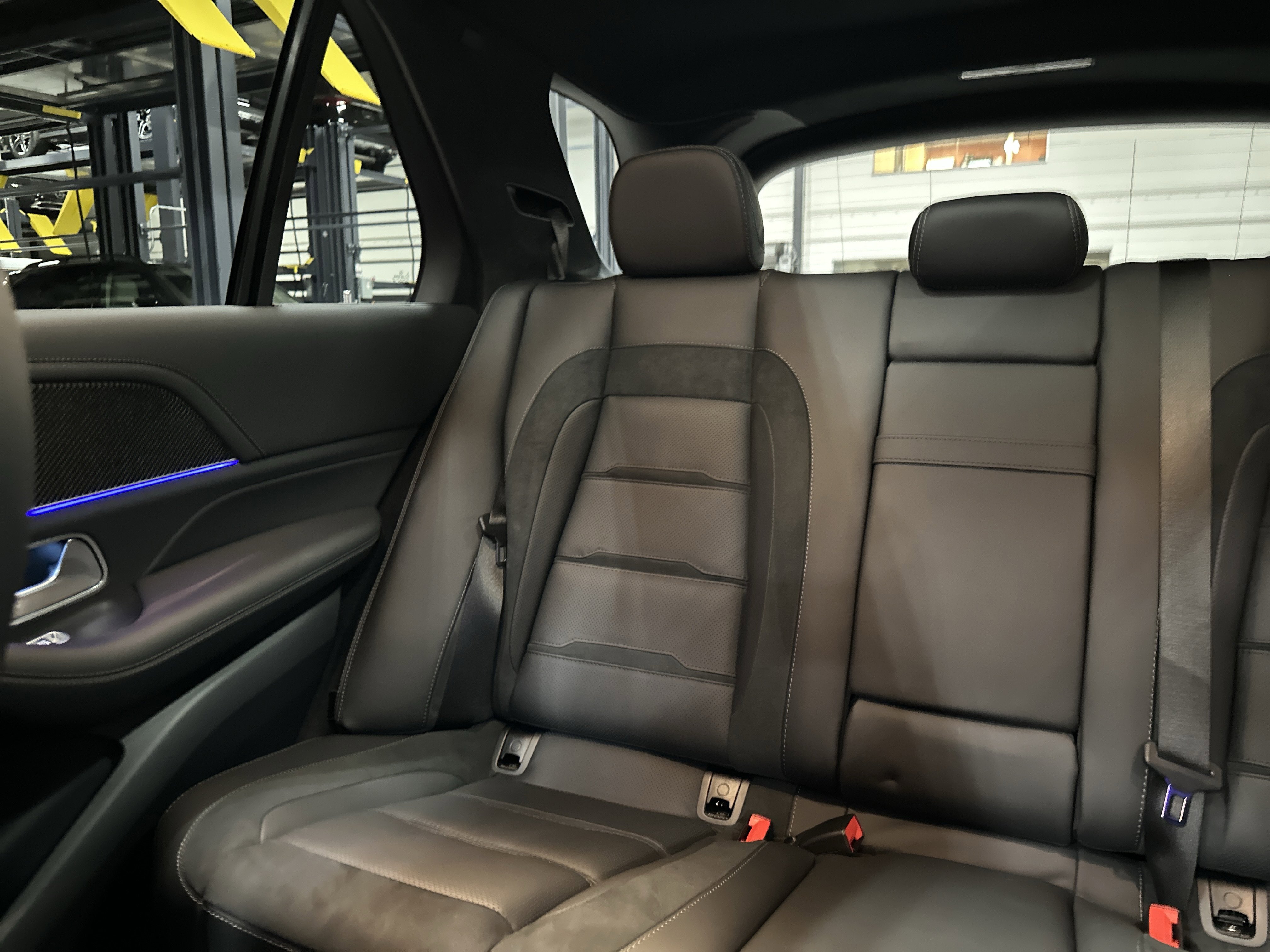 Certified 2025 Mercedes-Benz GLE 63 AMG S image 28