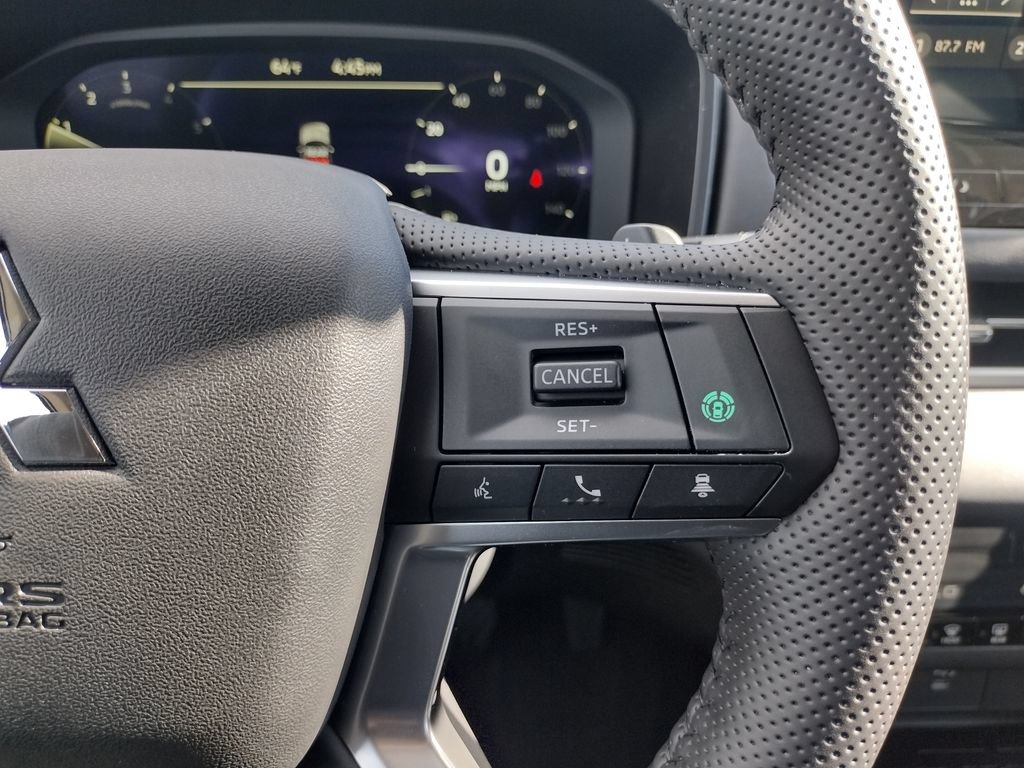 New 2026 Mitsubishi Outlander SE AWD/4WD image 30
