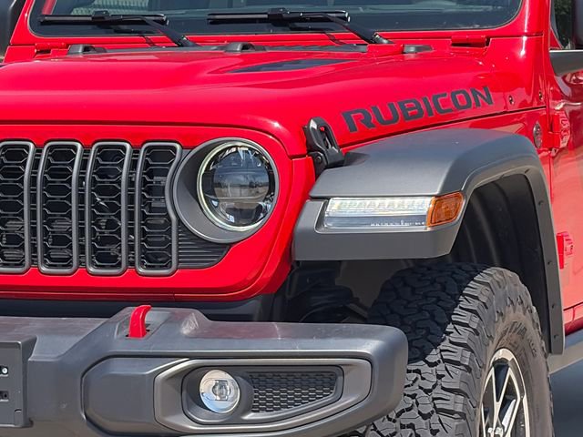 Used 2026 Jeep Wrangler Unlimited Rubicon AWD/4WD image 4