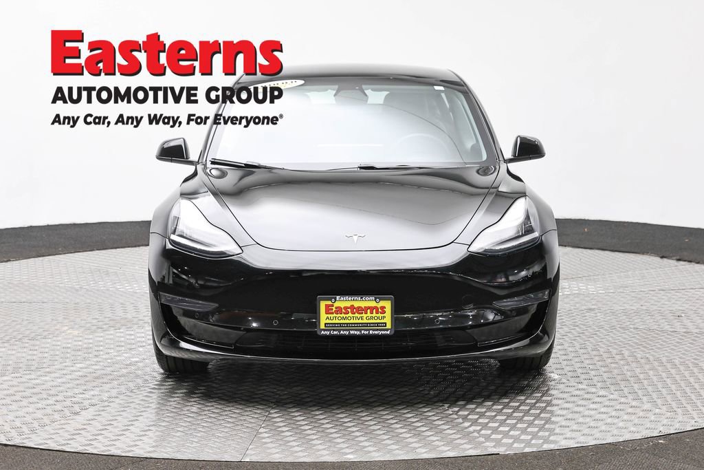 Used 2021 Tesla Model 3 Standard Range Plus RWD image 2