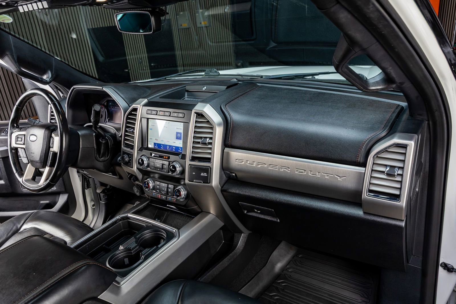 Used 2021 Ford F250 Platinum w/ FX4 Off-Road Package image 17