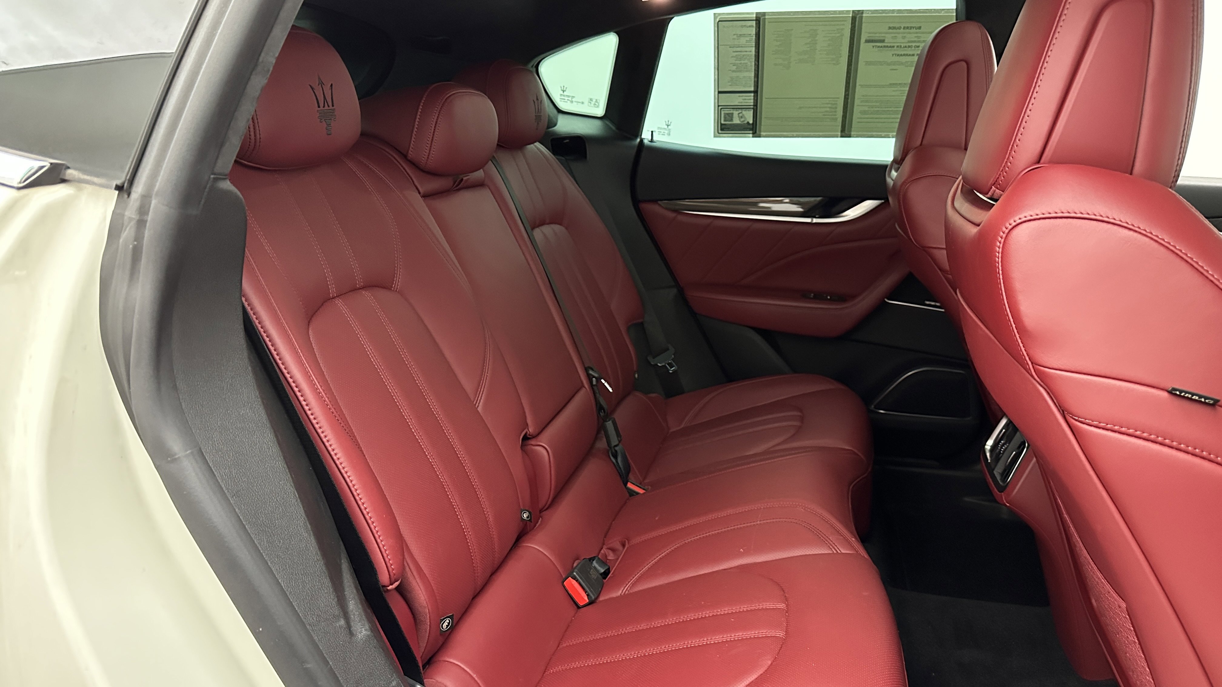 Used 2019 Maserati Levante GTS image 39