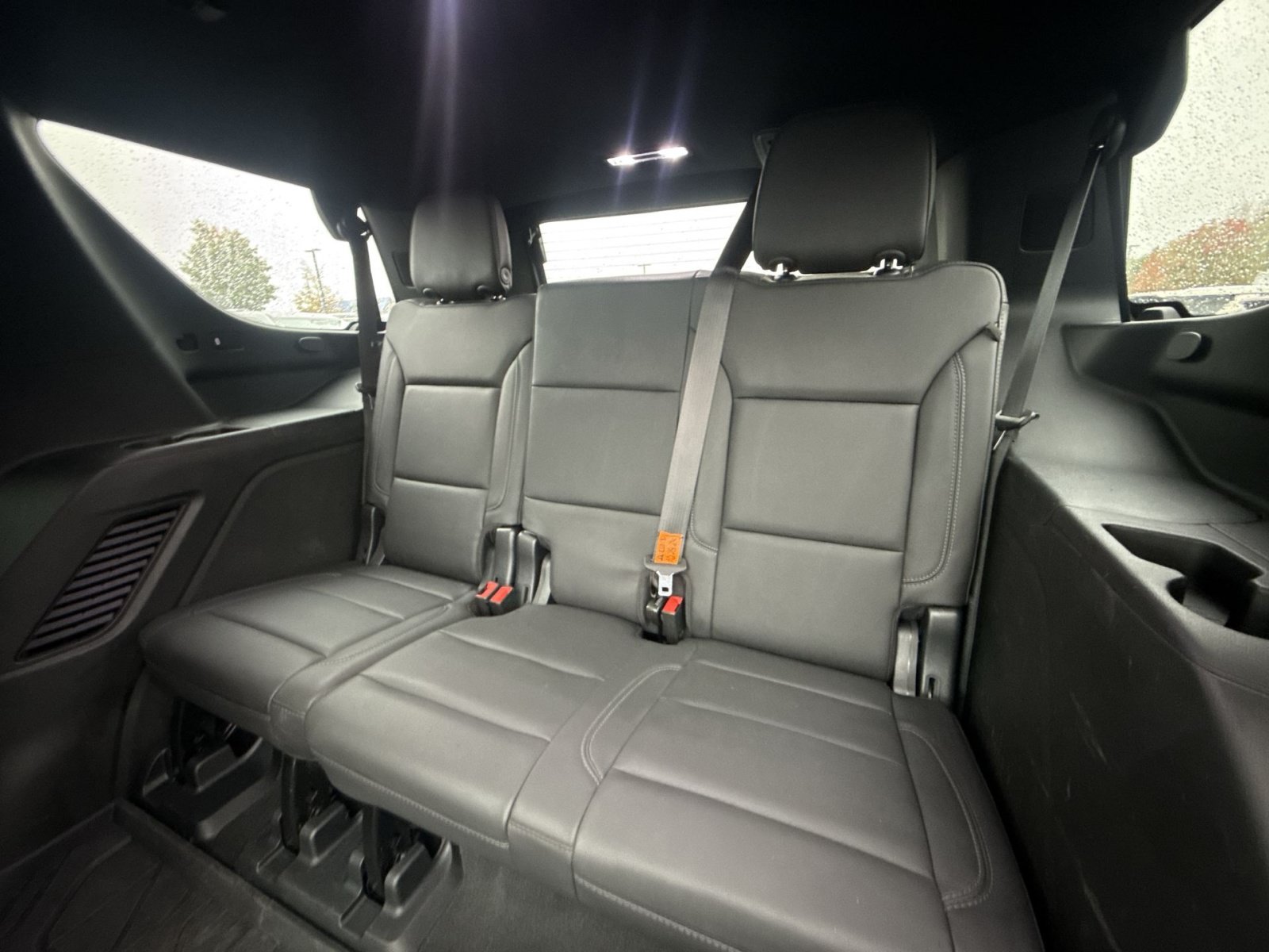Used 2022 Chevrolet Tahoe LT w/ Luxury Package AWD/4WD image 26