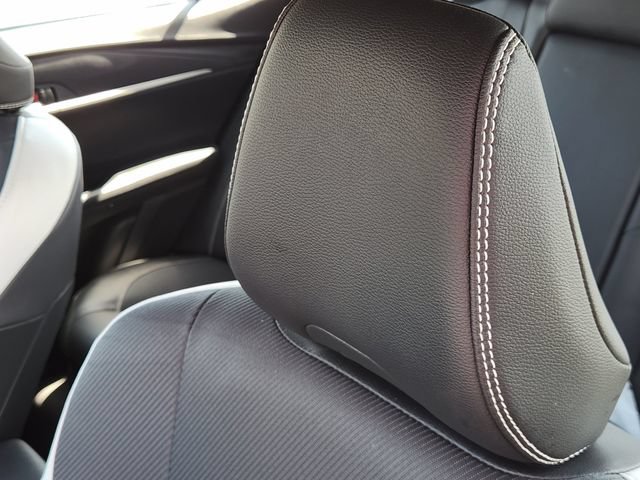Used 2025 Toyota Camry SE FWD image 11