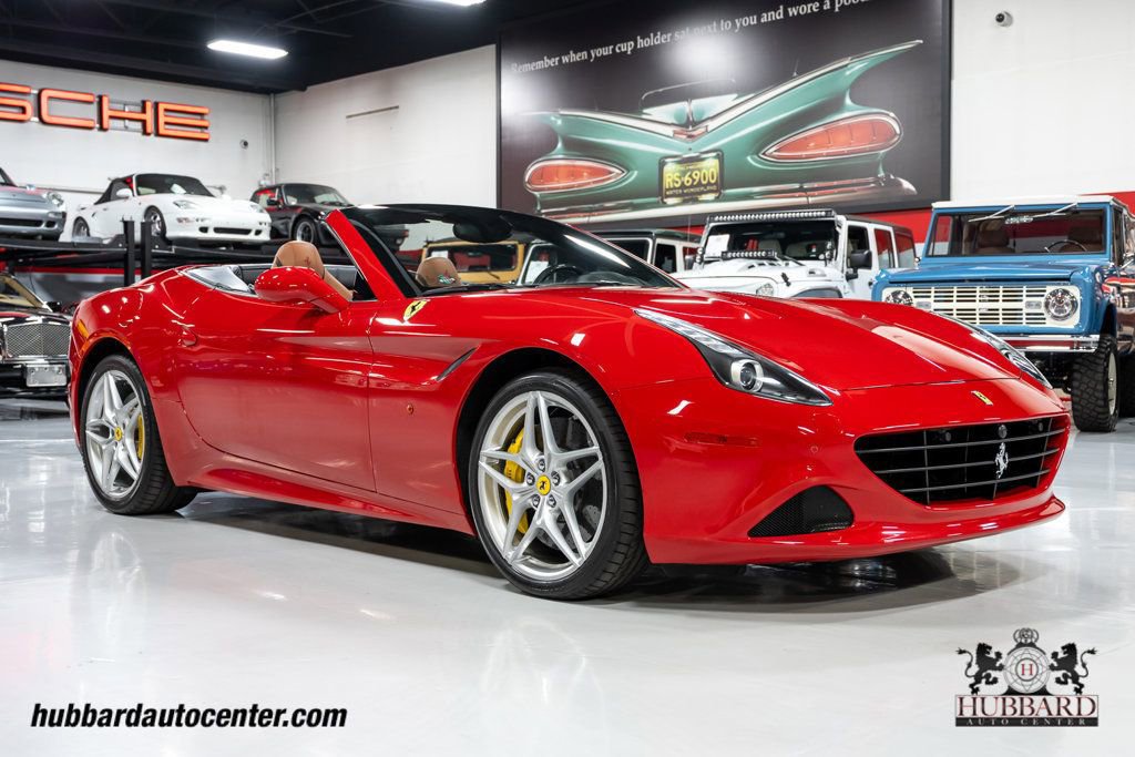 Used 2016 Ferrari California T image 10