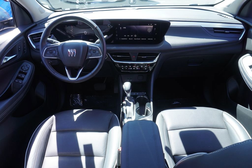 Certified 2024 Buick Encore GX Avenir image 11