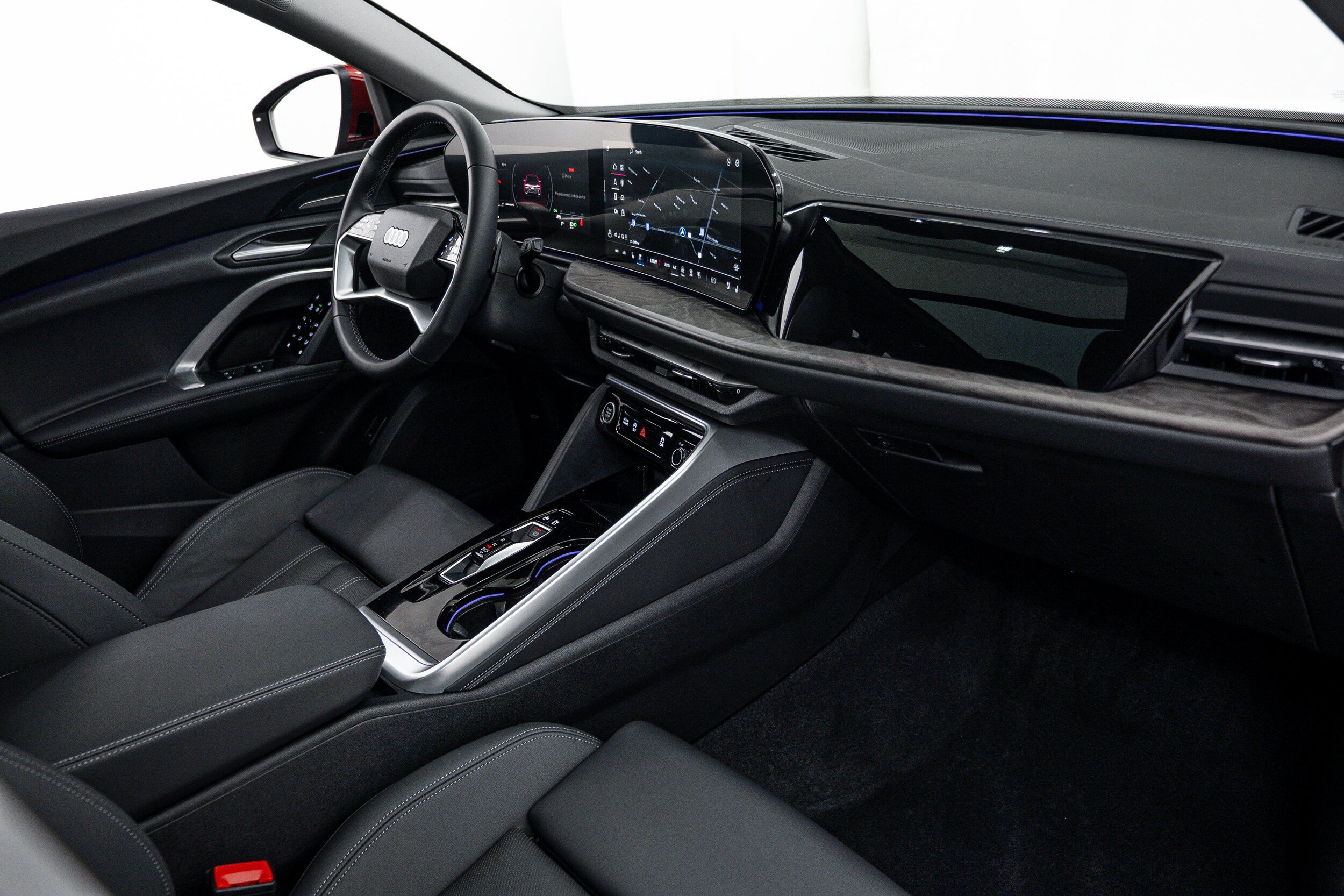 Used 2025 Audi Q5 Premium Plus w/ Premium Plus AWD/4WD image 12